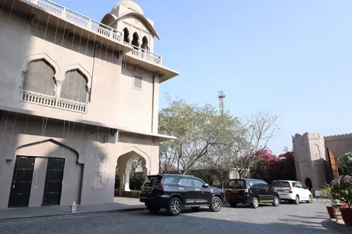Fairmont Jaipur - Overview - Facade 23