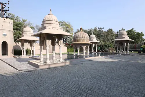 Fairmont Jaipur - Overview - Outdoors 11