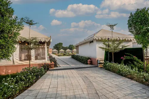 Buena Vista Luxury Resort - Overview - Facade 27