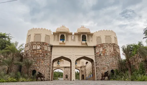Fairmont Udaipur - Overview - Entrance 4