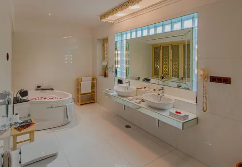 Ajit Bhawan Palace, Jodhpur - Rooms - Washroom 85