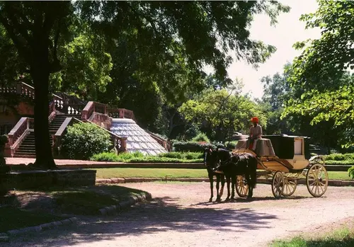 WelcomHeritage Bal Samand Lake Palace - Overview - Entrance 39