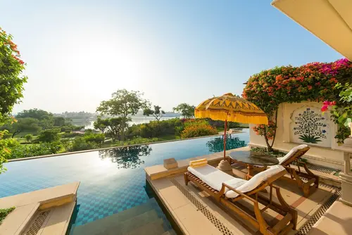 The Oberoi Udaivilas, Udaipur - Rooms - 56 Sqft 5 Sqmt Lake View King Bed 2