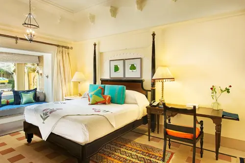 The Oberoi Udaivilas, Udaipur - Rooms - 600 Sqft 56 Sqmt Swimming Pool View King Bed 27