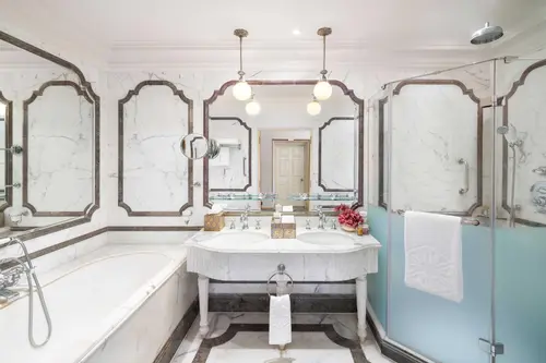 Taj Lake Palace, Udaipur - Rooms - Washroom 97