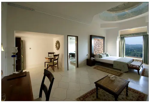 Fateh Garh, Udaipur - Rooms - 400 Sqft 37 Sqmt Valley View King Bed 20