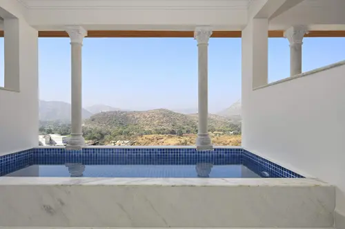 Fateh Vilas, Udaipur - Rooms - 406 Sqft 38 Sqmt Valley View King Bed 4