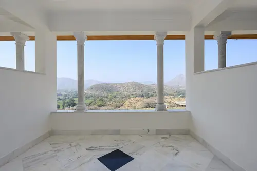 Fateh Vilas, Udaipur - Rooms - 572 Sqft 53 Sqmt Valley View Queen Beds 26