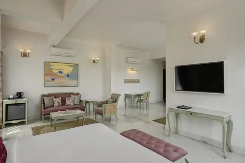 Fateh Vilas, Udaipur - Rooms - 600 Sqft 56 Sqmt Mountainhill View King Bed 18