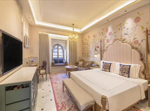 The Lalit Laxmi Vilas Palace Udaipur - Rooms - 388 Sqft 36 Sqmt Courtyard View King Bed 1