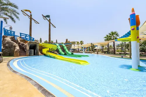 Hilton Salwa Beach Resort & Villas - Overview - Outdoors 45