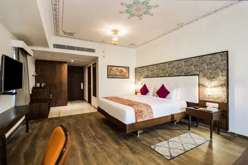 Bamboo Saa Resort & Spa, Udaipur - Rooms - 330 Sqft 31 Sqmt Mountain View King Bed 5