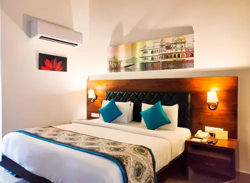 Bamboo Saa Resort & Spa, Udaipur - Rooms - 330 Sqft 31 Sqmt Swimming Pool View King Bed 78