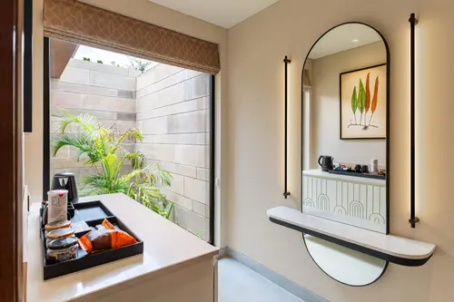 Holymont, Udaipur - Overview - Entrance 28