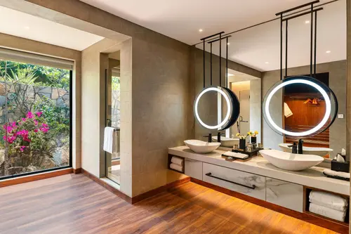 Holymont, Udaipur - Rooms - 750 Sqft 70 Sqmt Garden View King Bed 4